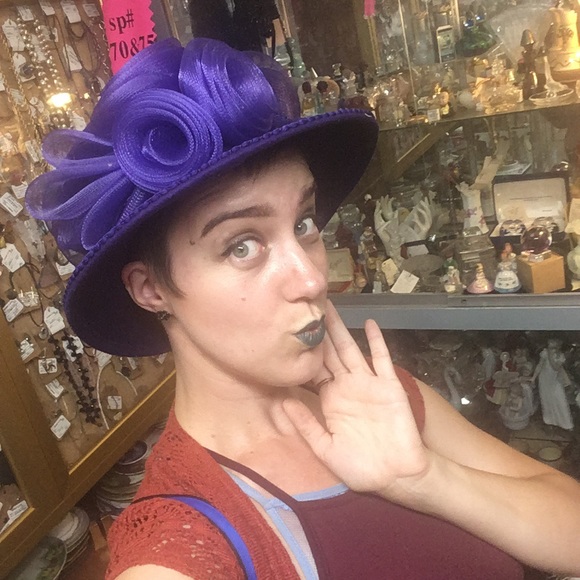 Meet your Posher, Michelle - Picture 4 of 5